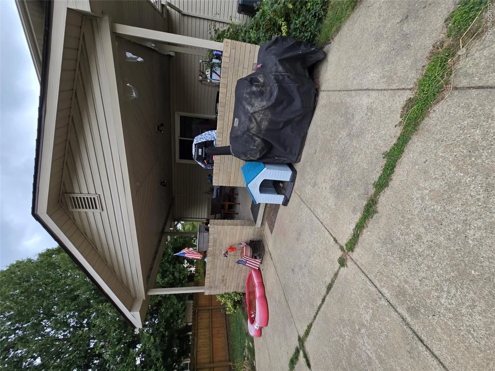 5080 Georgetown Road Grand Blanc Charter Township, MI 48439