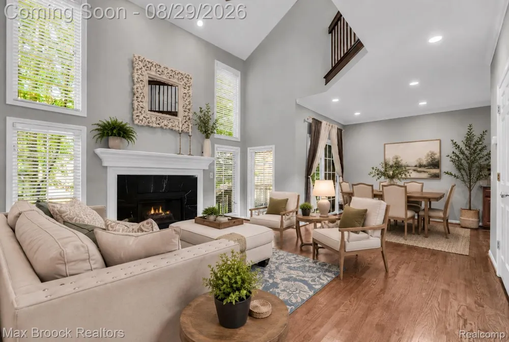 54937 Winter Court Shelby Charter Township, MI 48316