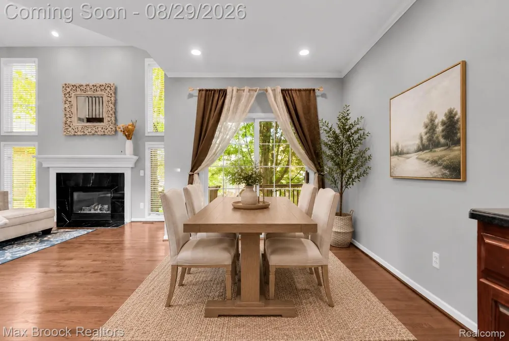 54937 Winter Court Shelby Charter Township, MI 48316