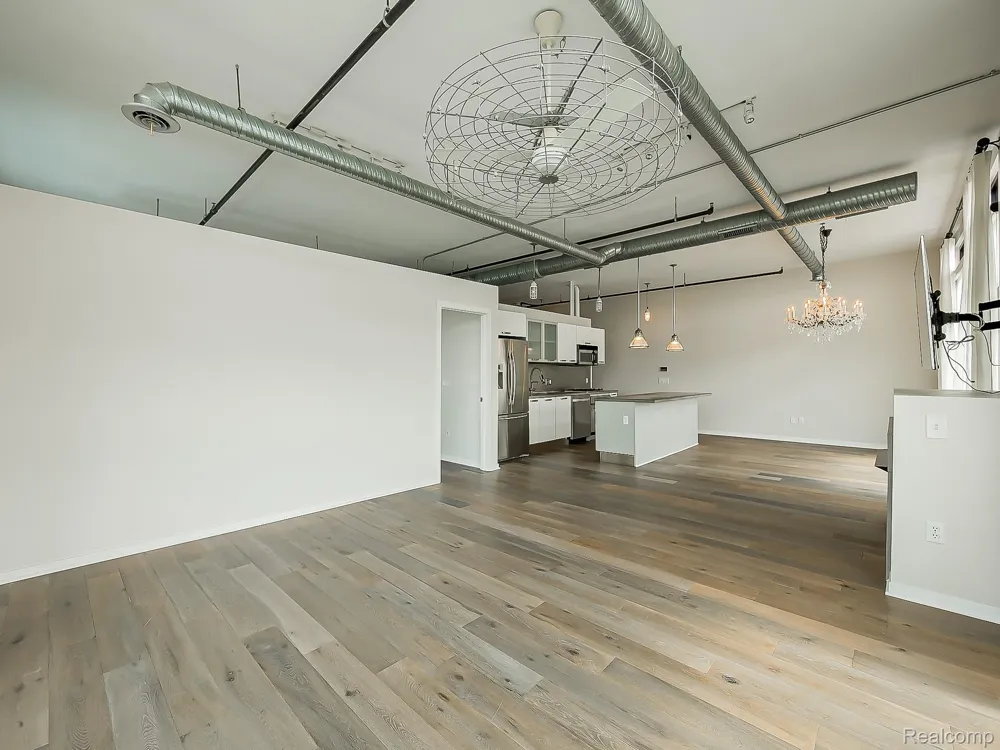 100 N Center Street #401 Royal Oak City, MI 48067