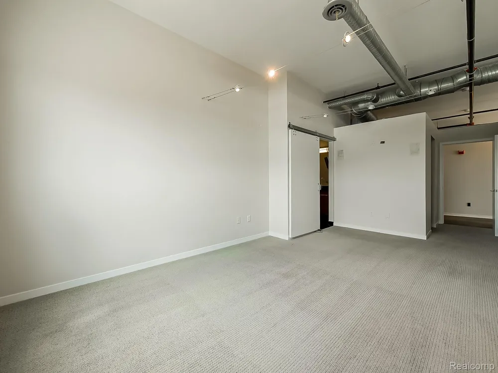 100 N Center Street #401 Royal Oak City, MI 48067