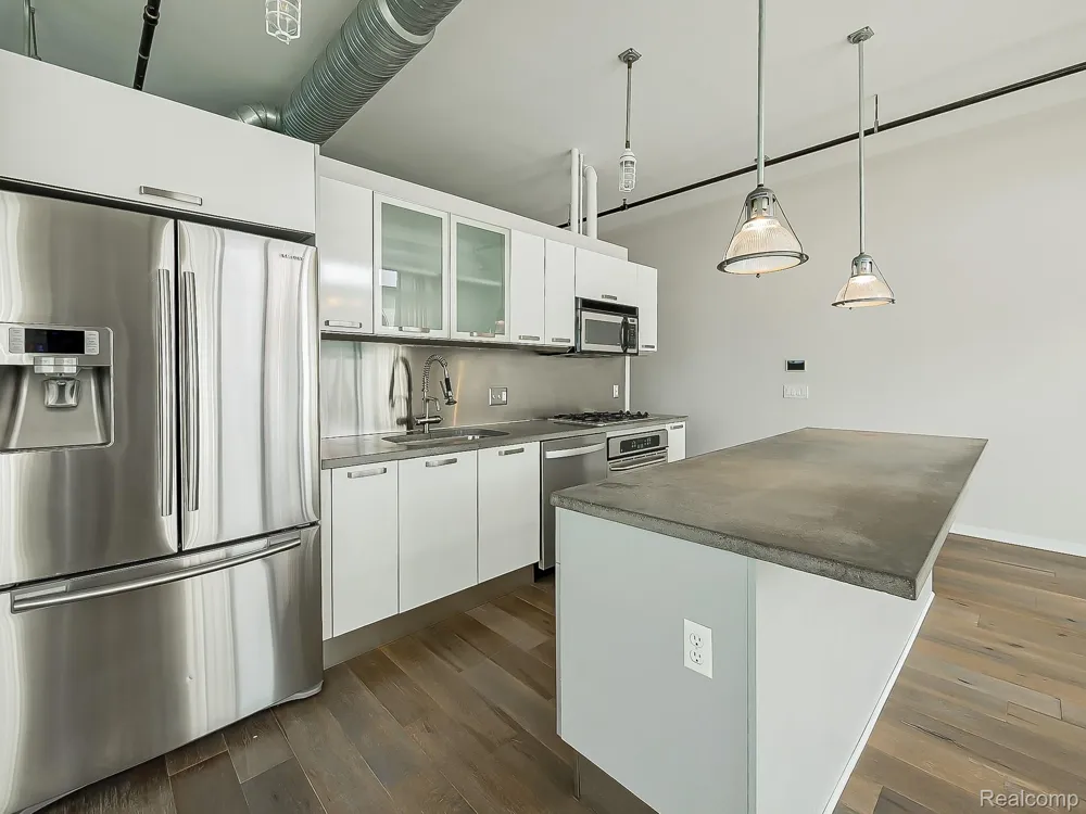 100 N Center Street #401 Royal Oak City, MI 48067