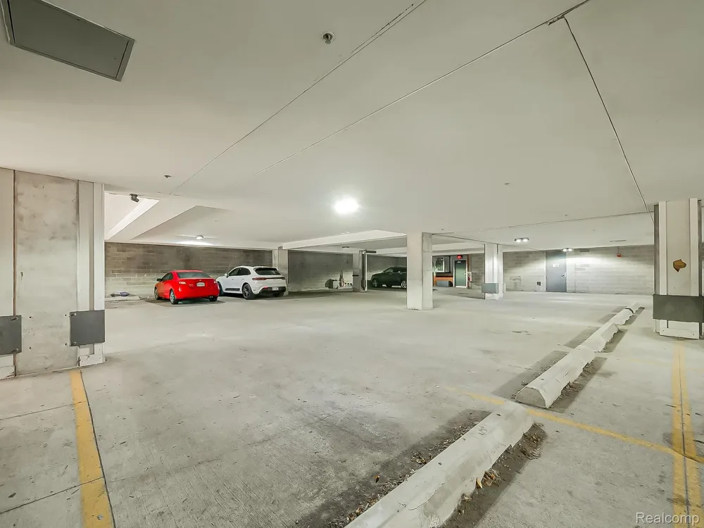 100 N Center Street #401 Royal Oak City, MI 48067