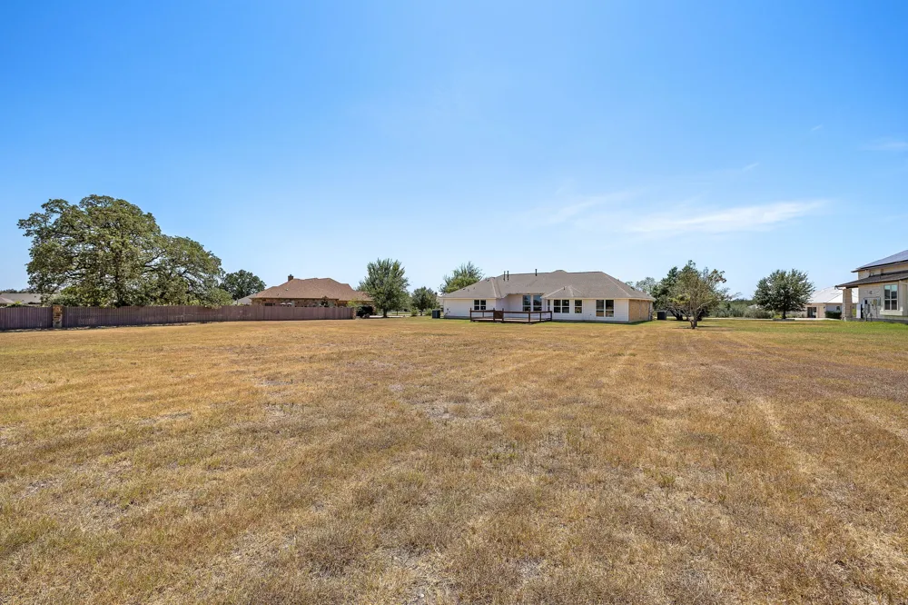 268 Chisholm Trail Bastrop, TX 78602