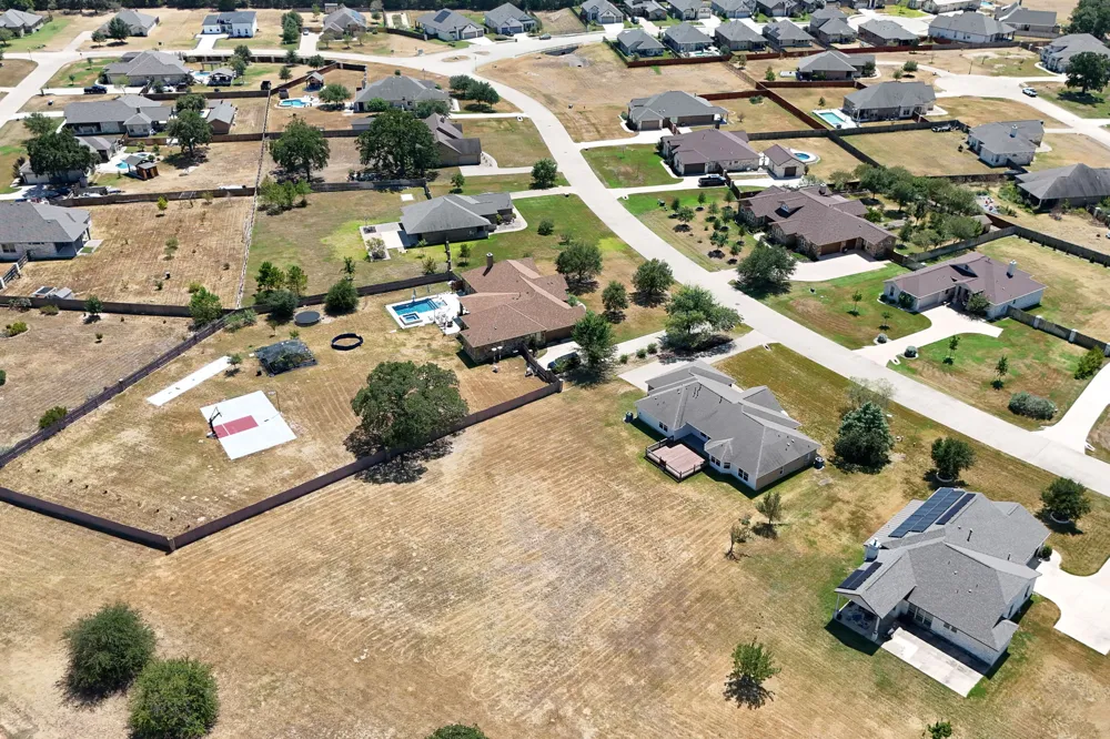 268 Chisholm Trail Bastrop, TX 78602