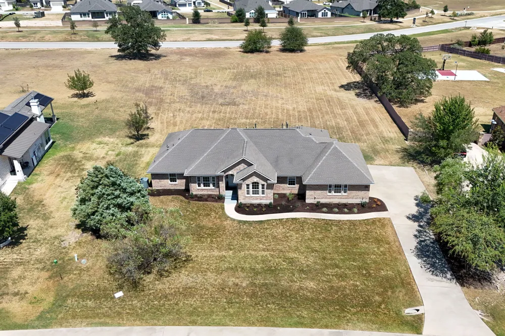 268 Chisholm Trail Bastrop, TX 78602