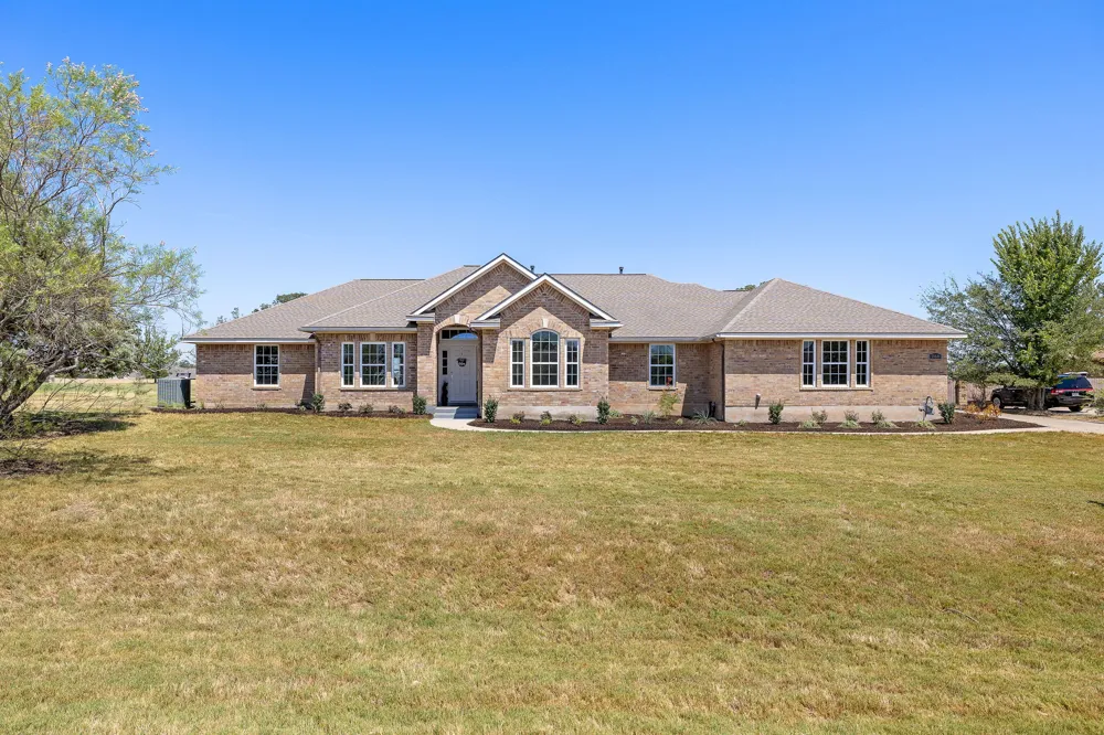 268 Chisholm Trail Bastrop, TX 78602