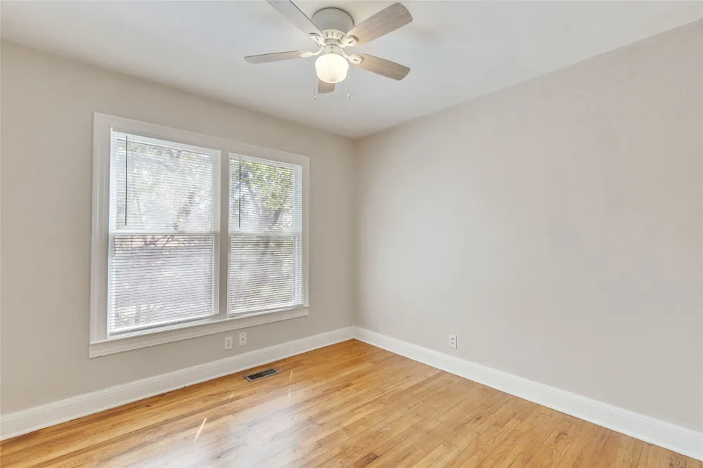 3810 Brookview Road Austin, TX 78722