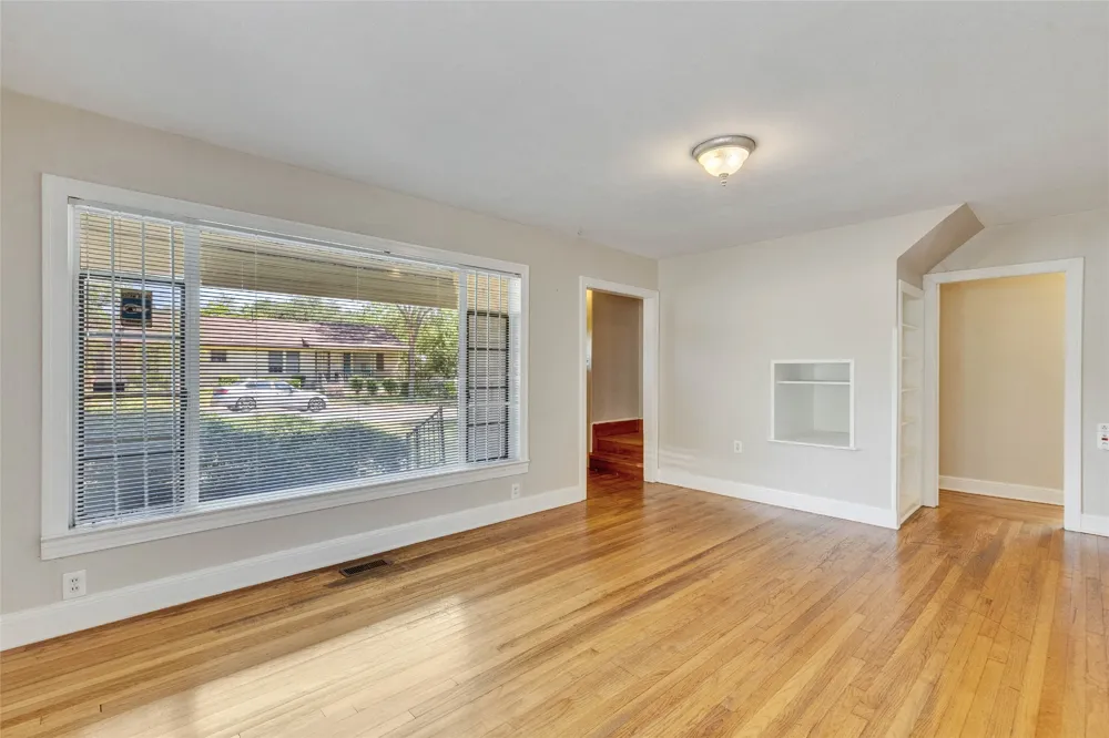 3810 Brookview Road Austin, TX 78722