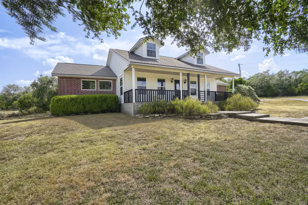 162 Arnold Drive Canyon Lake, TX 78133
