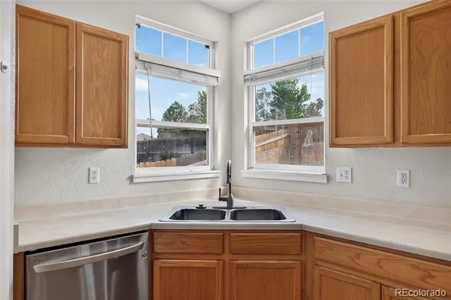 19268 E Caspian Place Aurora, CO 80013