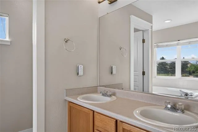 19268 E Caspian Place Aurora, CO 80013