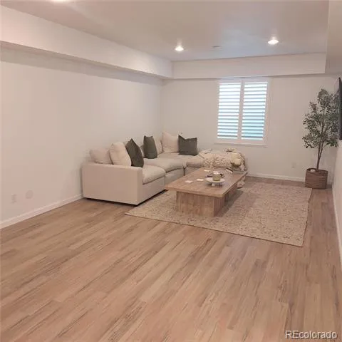 7958 Adams Fork Avenue Littleton, CO 80125