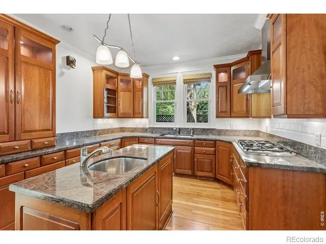 2409 5th Street Boulder, CO 80304