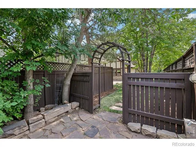 2409 5th Street Boulder, CO 80304
