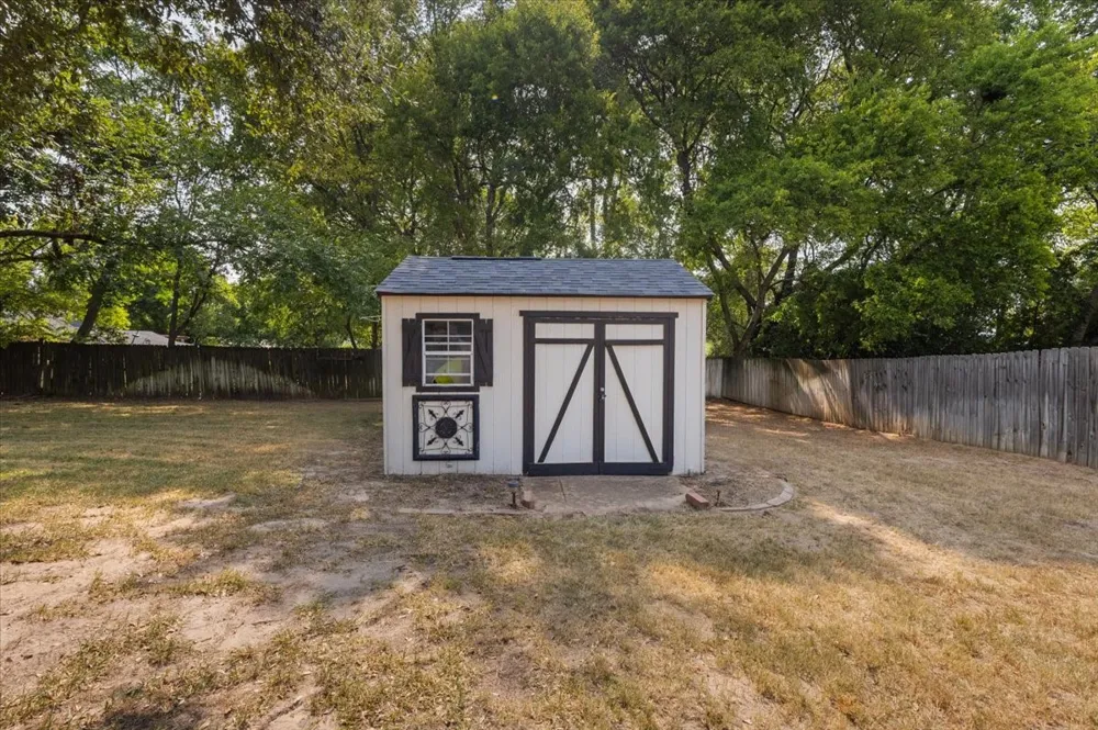 304 E Hideaway Lane Hideaway, TX 75771