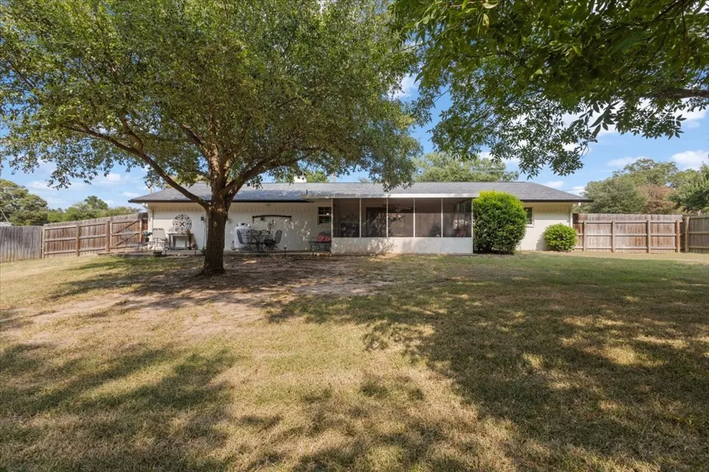 304 E Hideaway Lane Hideaway, TX 75771