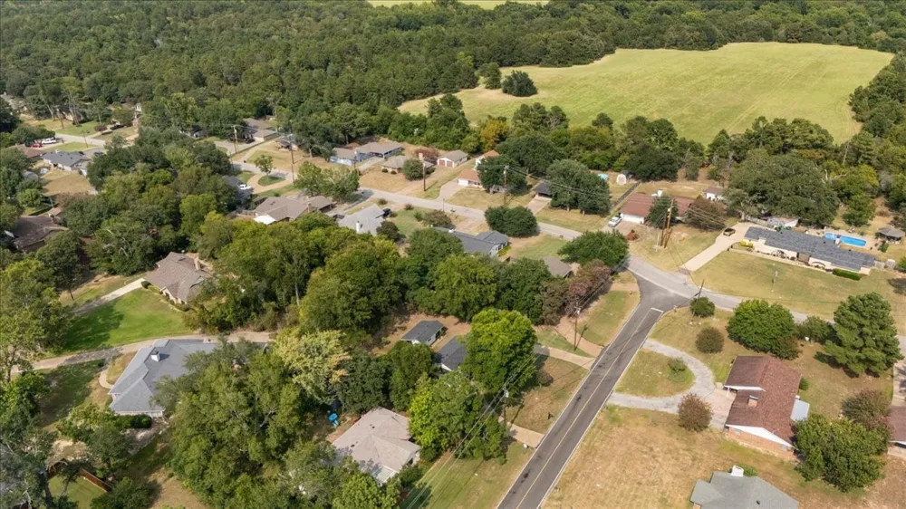 304 E Hideaway Lane Hideaway, TX 75771