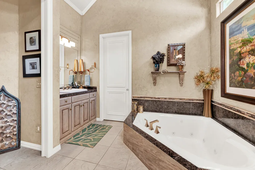 4782 WHITE BLUFF DRIVE Frisco, TX 75034