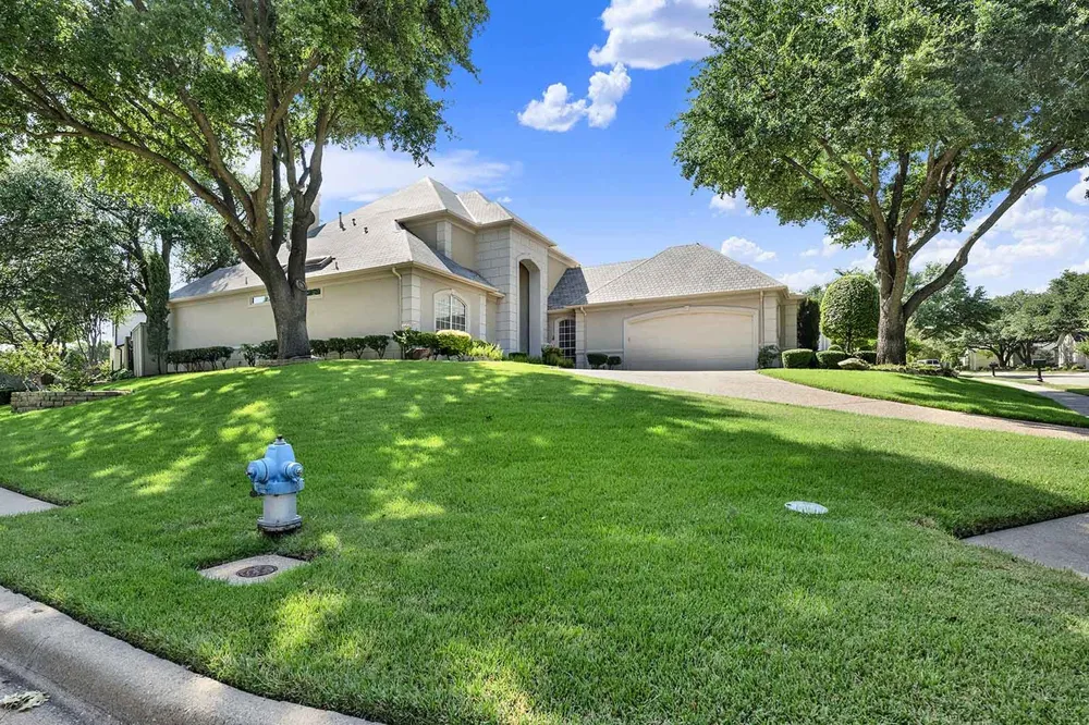 4782 WHITE BLUFF DRIVE Frisco, TX 75034