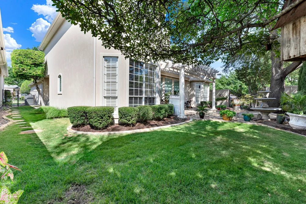 4782 WHITE BLUFF DRIVE Frisco, TX 75034