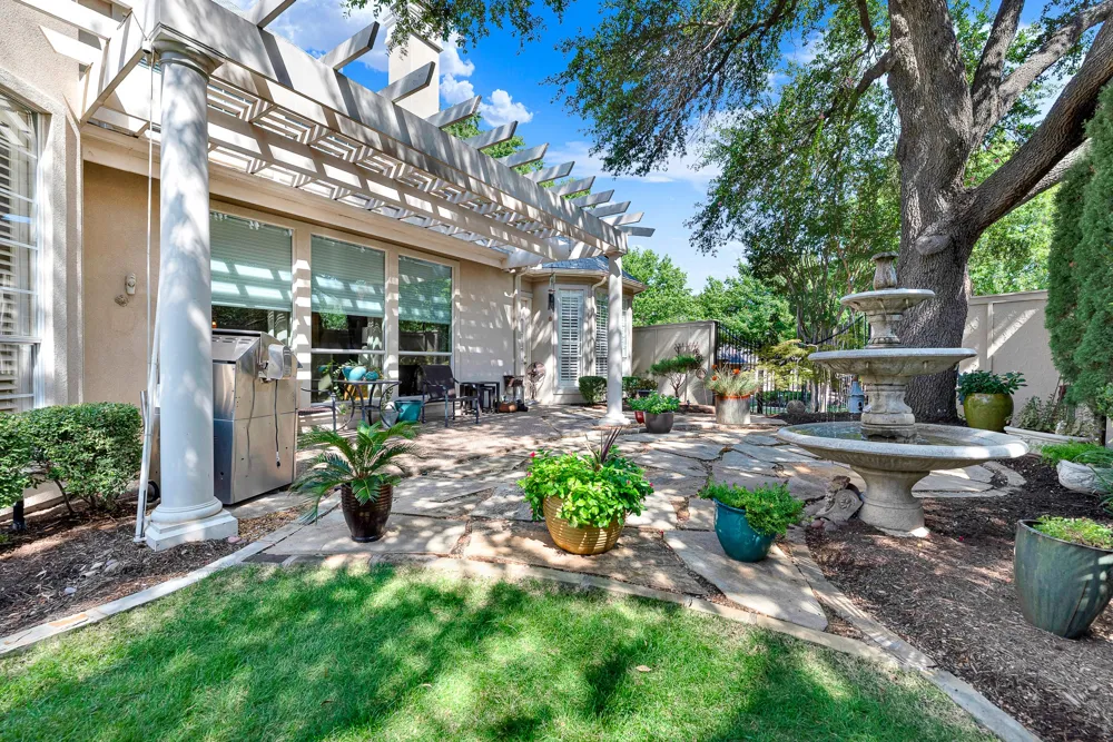 4782 WHITE BLUFF DRIVE Frisco, TX 75034