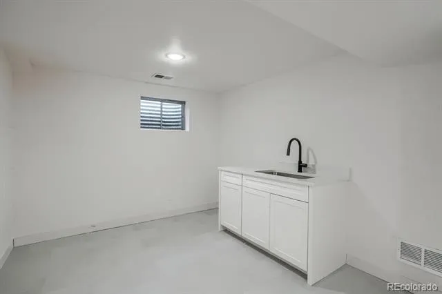 2615 S Laredo Court Aurora, CO 80013