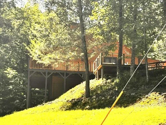 850 Valley Drive Ellijay, GA 30536