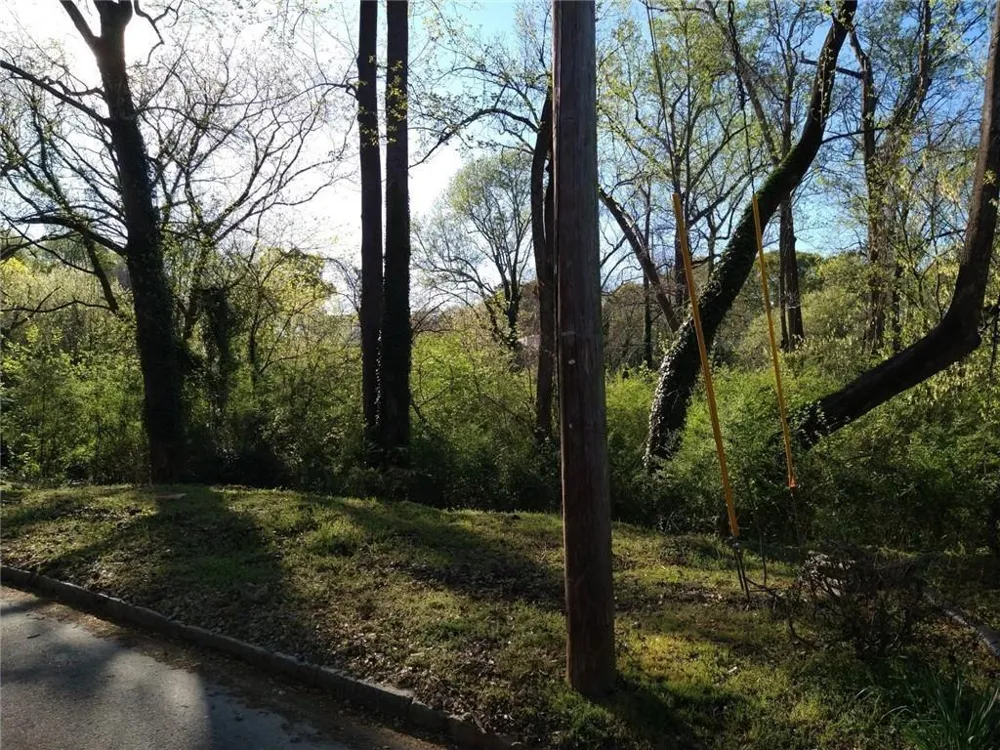 125 Watson Circle SE Atlanta, GA 30317