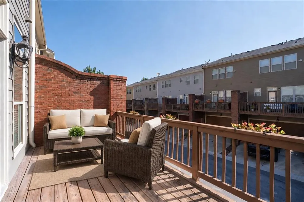 1736 Breyerton Drive NE Atlanta, GA 30329