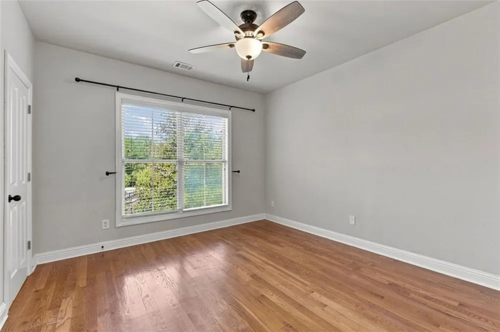 1736 Breyerton Drive NE Atlanta, GA 30329