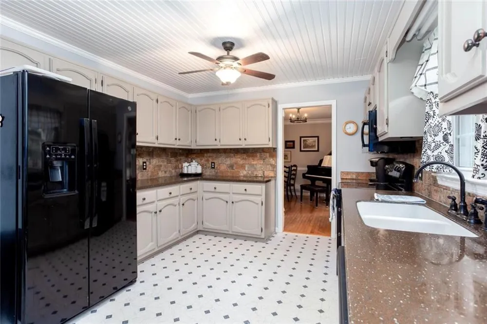 4769 Quail Hunt Court Powder Springs, GA 30127