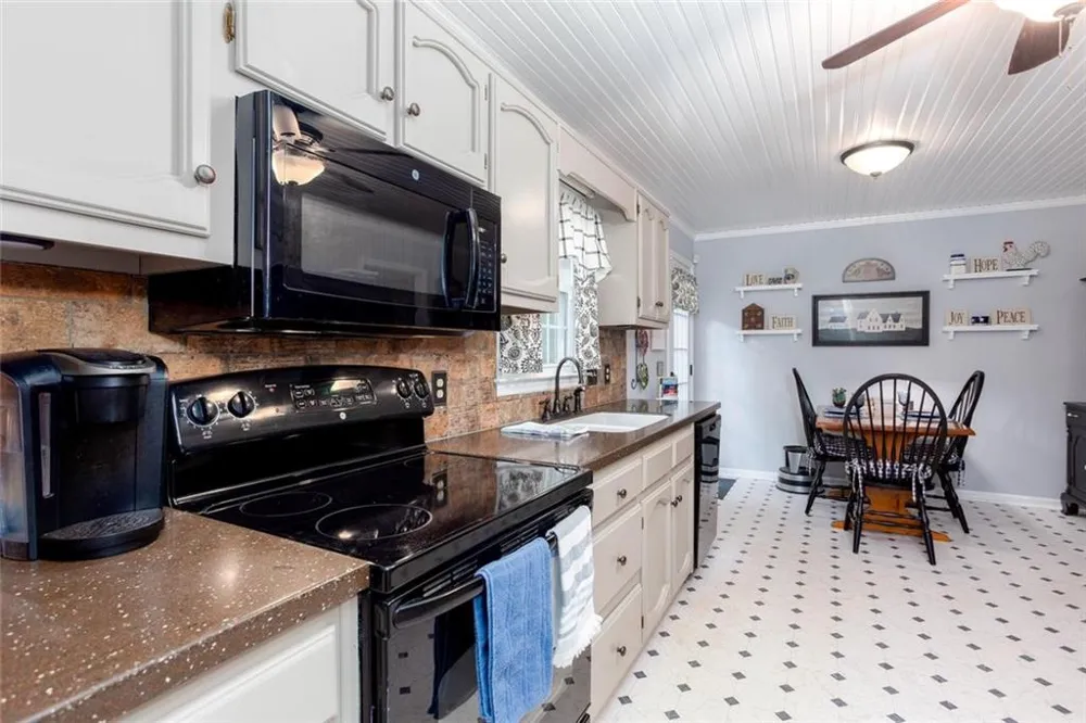4769 Quail Hunt Court Powder Springs, GA 30127