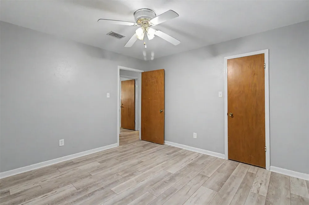32114 Robin Lane Waller, TX 77484