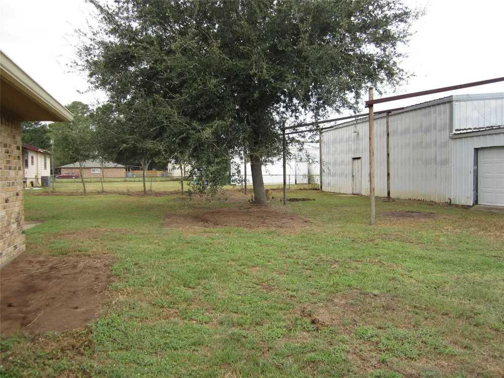 32114 Robin Lane Waller, TX 77484