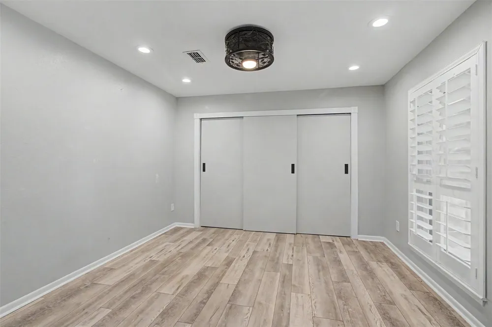 32114 Robin Lane Waller, TX 77484