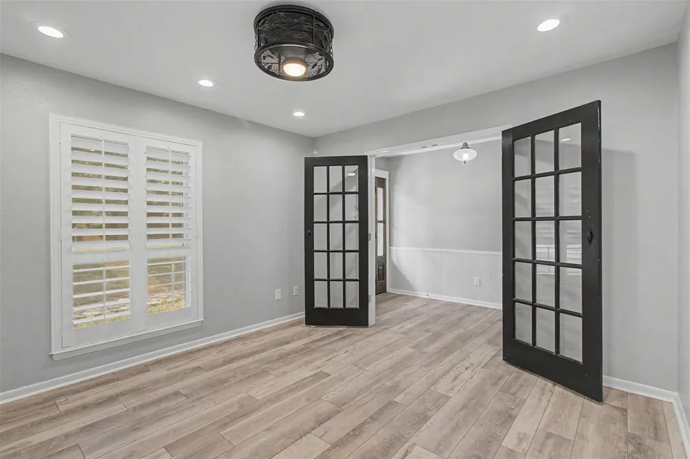 32114 Robin Lane Waller, TX 77484
