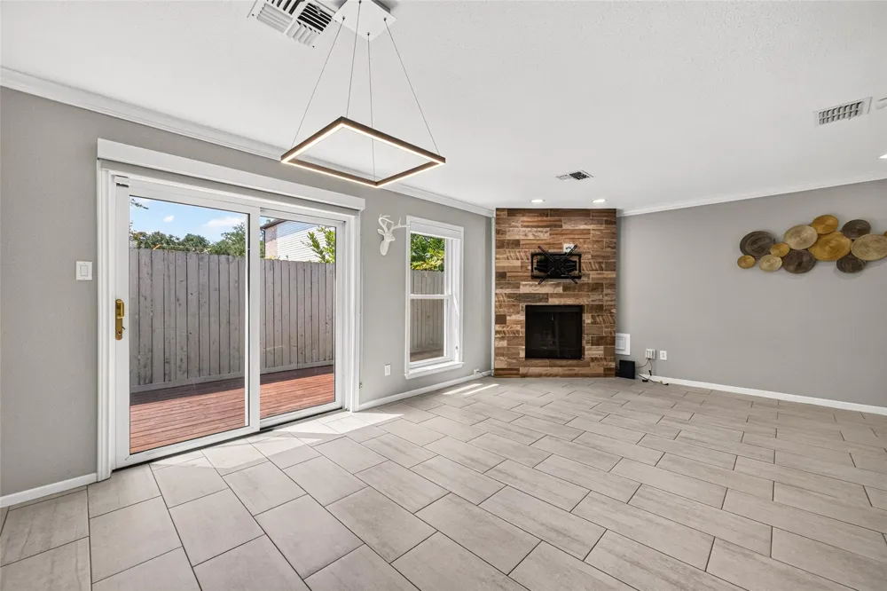 5714 Innsbruck Street Bellaire, TX 77401