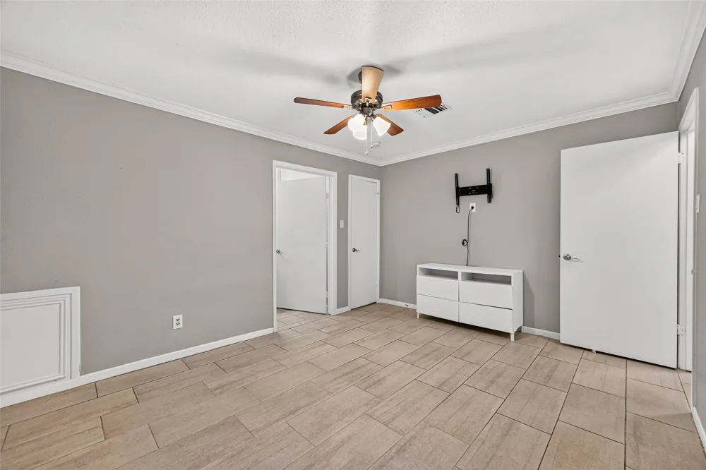 5714 Innsbruck Street Bellaire, TX 77401