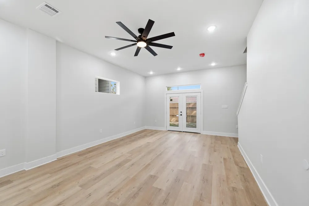 9735 Pelsey Street Houston, TX 77029