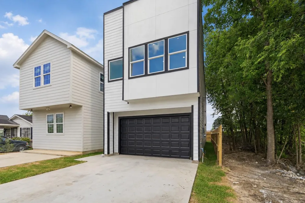 9735 Pelsey Street Houston, TX 77029