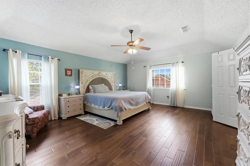 42 Fire Flicker Place The Woodlands, TX 77381