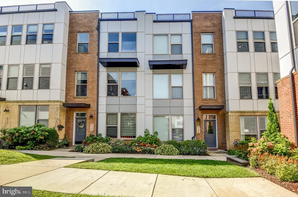 5138 LONGSTONE WAY North Bethesda, MD 20852