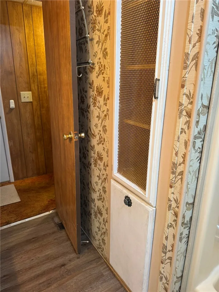 123 10th #24 Taft, CA 93268