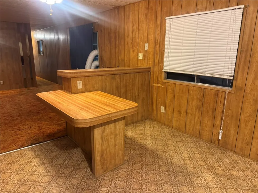 123 10th #24 Taft, CA 93268