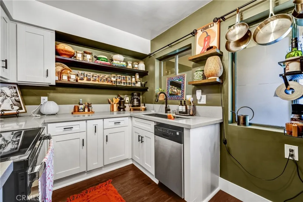 215 Kenwood Glendale, CA 91206