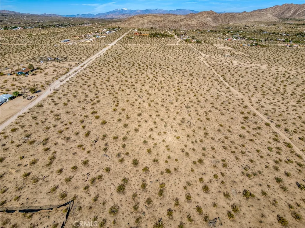 62725 2 Mile Road Joshua Tree, CA 92252
