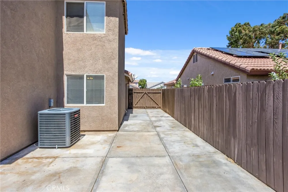 11483 Zuma Road Adelanto, CA 92301