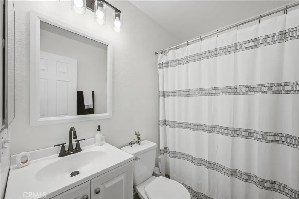 11483 Zuma Road Adelanto, CA 92301