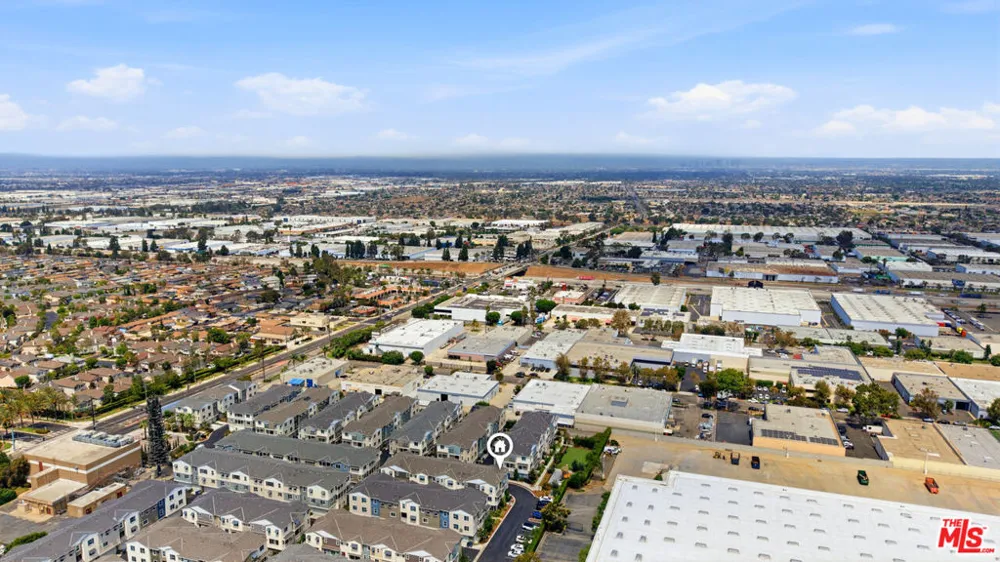 1426 Reliance Carson, CA 90746